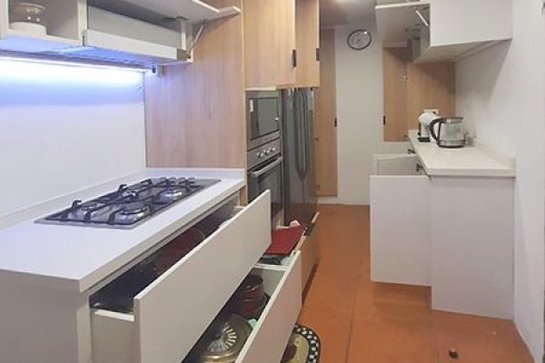 CUANTIKA ESPACIOS MUEBLES DE COCINAS A MEDIDA PARA COCINA PEQUEÑA SUSANA 13