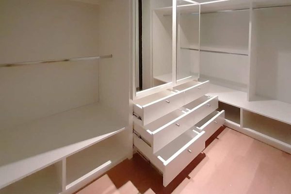 MUEBLES DE COCINA A MEDIDA - MUEBLES DE OFICINA - MUEBLES A MEDIDA - FABRICA DE MUEBLES CUANTIKA ESPACIOS 187