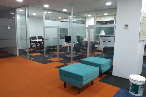 MUEBLES DE COCINA - MUEBLES DE OFICINA - MUEBLES RETAIL - FABRICA DE MUEBLES - W14OFICINA