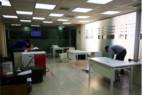 MUEBLES DE COCINA - MUEBLES DE OFICINA - MUEBLES RETAIL - FABRICA DE MUEBLES - W174